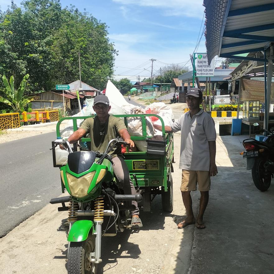 Becak Sampah Aek Pining Sudah Beroperasi, Ayo Kita Bersama Jaga Kebersihan..!!
